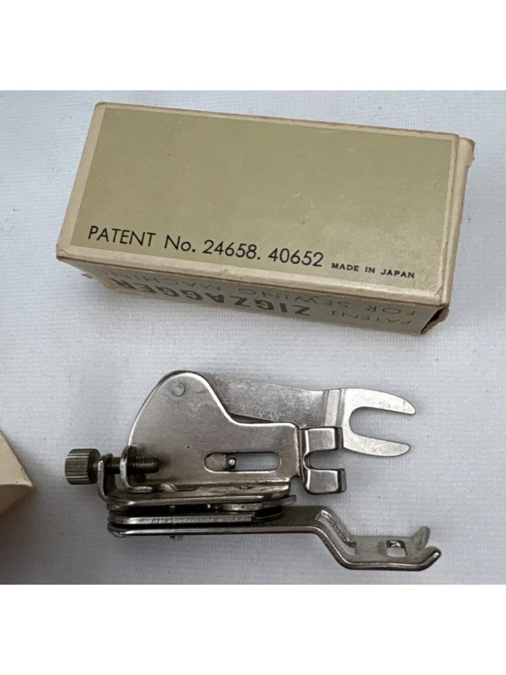 Chadwick Vintage Zigzagger Sewing Machine Attachment Box Instructions